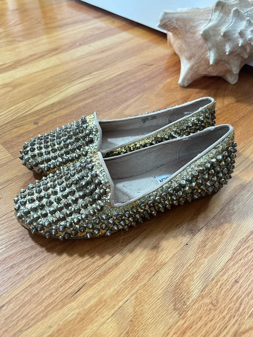 🚨3X$30🚨 Steve Madden Gold Metallic Studded Slip-On Loafers